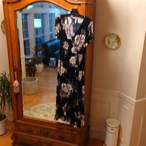 Xhilaration Floral Maxi Dress, size Medium